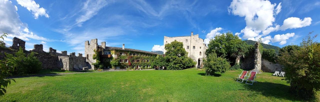 Castel Pergine Hotel Pergine Valsugana Buitenkant foto