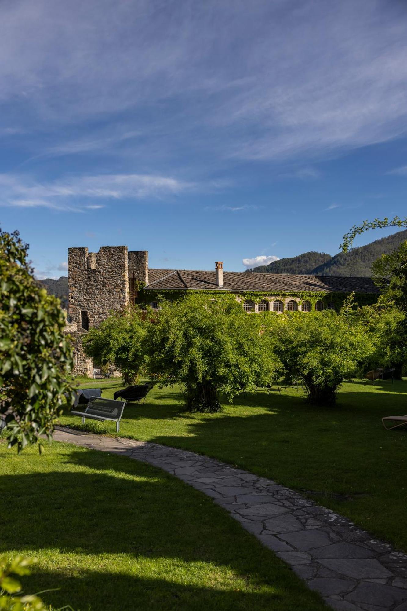Castel Pergine Hotel Pergine Valsugana Buitenkant foto