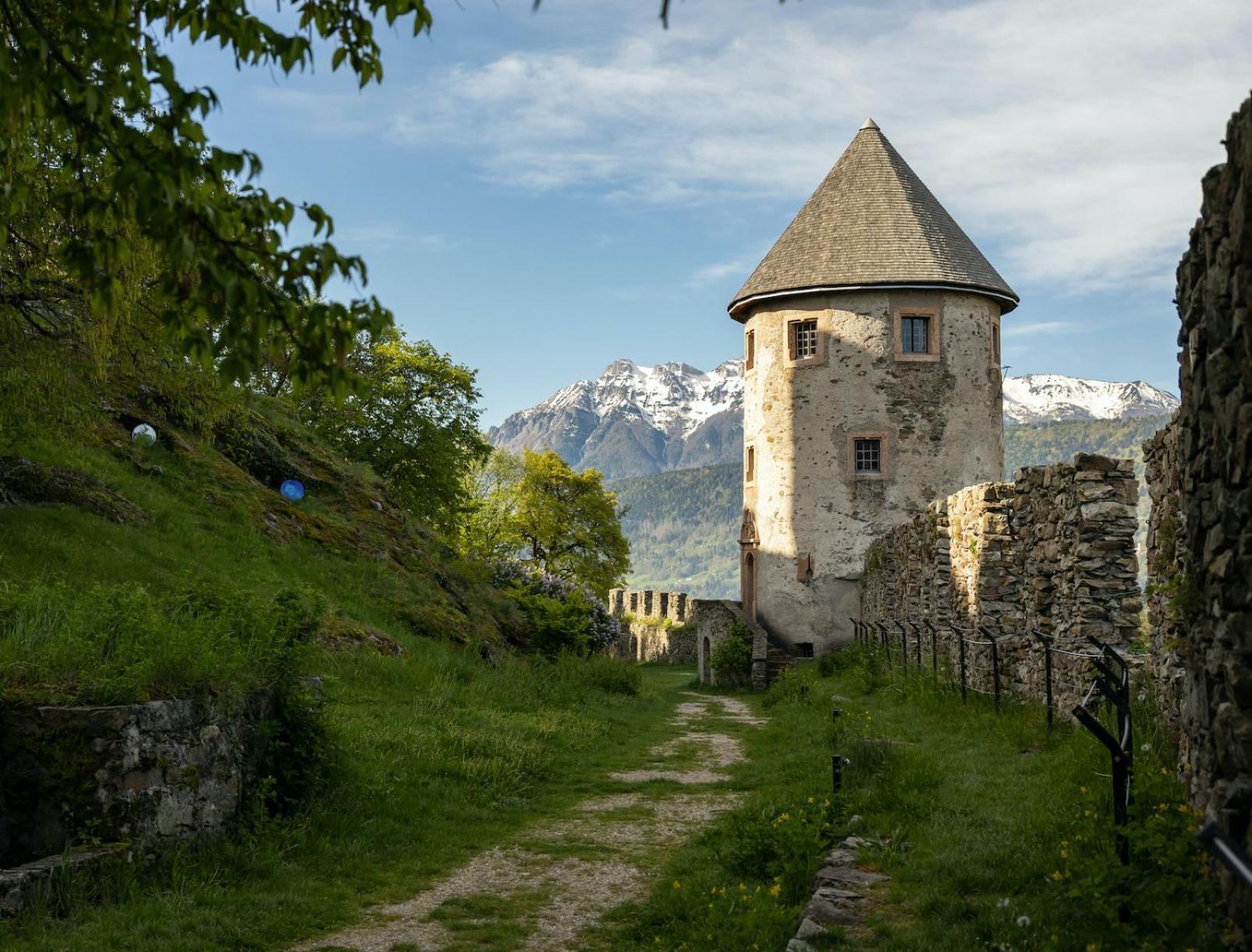 Castel Pergine Hotel Pergine Valsugana Buitenkant foto